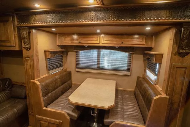 used Horse Trailers Bloomer  for sale, in Boerne, TX Thumbnail 11