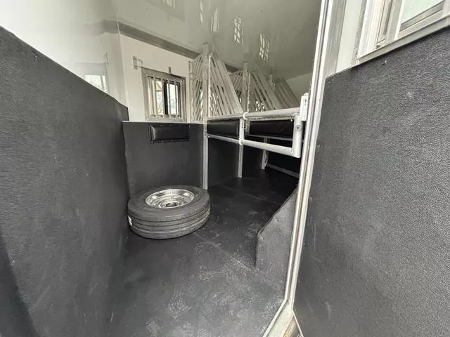 new Horse Trailers Bloomer  for sale, in Boerne, TX Thumbnail 4