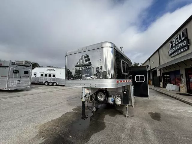 used Horse Trailers Elite Trailers  for sale, in Boerne, TX Thumbnail 10