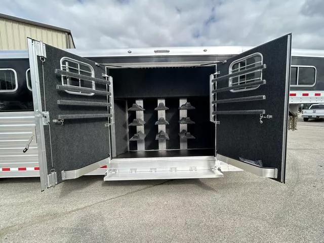 new Horse Trailers 4-Star Trailers  for sale, in Boerne, TX Thumbnail 7