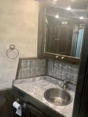 used Horse Trailers Cimarron Trailers  for sale, in Boerne, TX Thumbnail 11