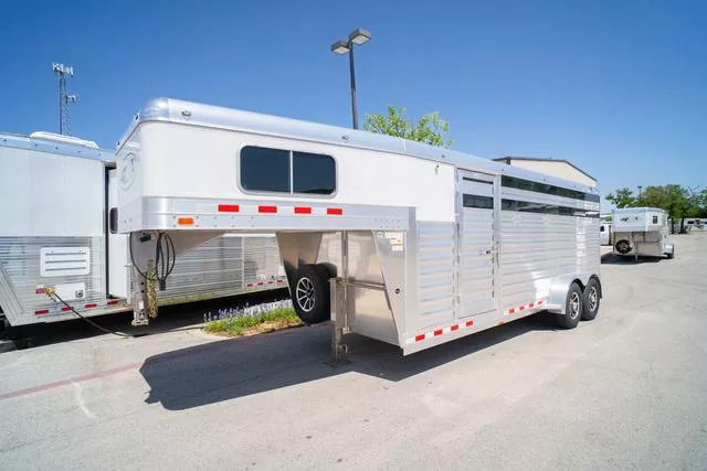 2025 4-Star Trailers 4S 4H 6'10" Stock Combo '25 