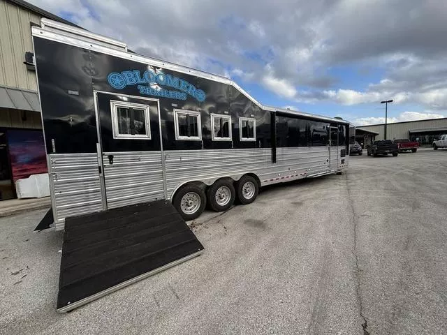 new Horse Trailers Bloomer  for sale, in Boerne, TX Thumbnail 2