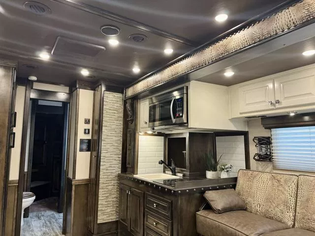 used Horse Trailers Bloomer  for sale, in Boerne, TX Thumbnail 20