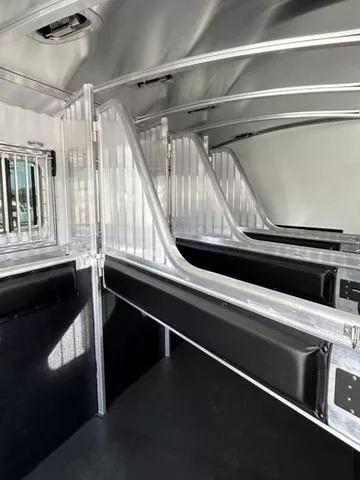 new Horse Trailers 4-Star Trailers  for sale, in Boerne, TX Thumbnail 6