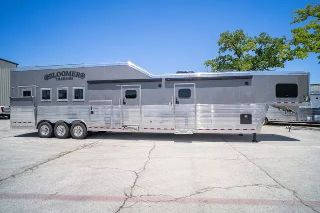 new Horse Trailers Bloomer  for sale, in Boerne, TX Thumbnail 3
