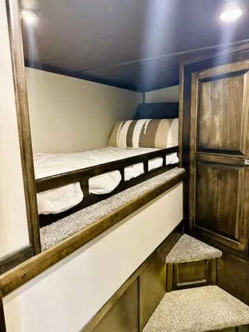 used Horse Trailers Bloomer  for sale, in Boerne, TX Thumbnail 26