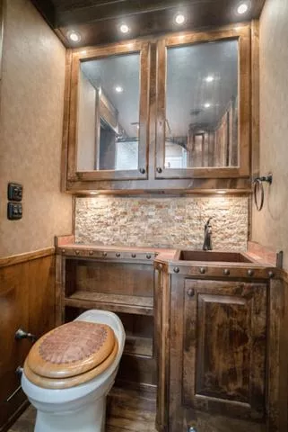 used Horse Trailers Bloomer  for sale, in Boerne, TX Thumbnail 10