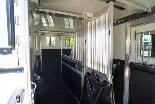 new Horse Trailers 4-Star Trailers  for sale, in Boerne, TX Thumbnail 5