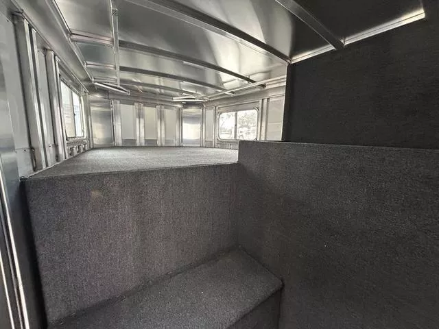 used Horse Trailers Elite Trailers  for sale, in Boerne, TX Thumbnail 10