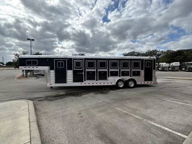 new Horse Trailers 4-Star Trailers  for sale, in Boerne, TX Thumbnail 3