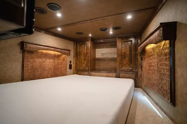 used Horse Trailers Bloomer  for sale, in Boerne, TX Thumbnail 8