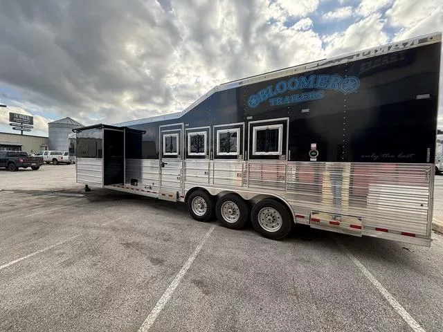 new Horse Trailers Bloomer  for sale, in Boerne, TX Thumbnail 8