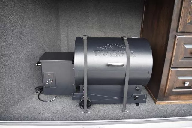 used Horse Trailers Bloomer  for sale, in Boerne, TX Thumbnail 3