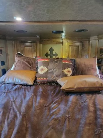 used Horse Trailers Bloomer  for sale, in Boerne, TX Thumbnail 7