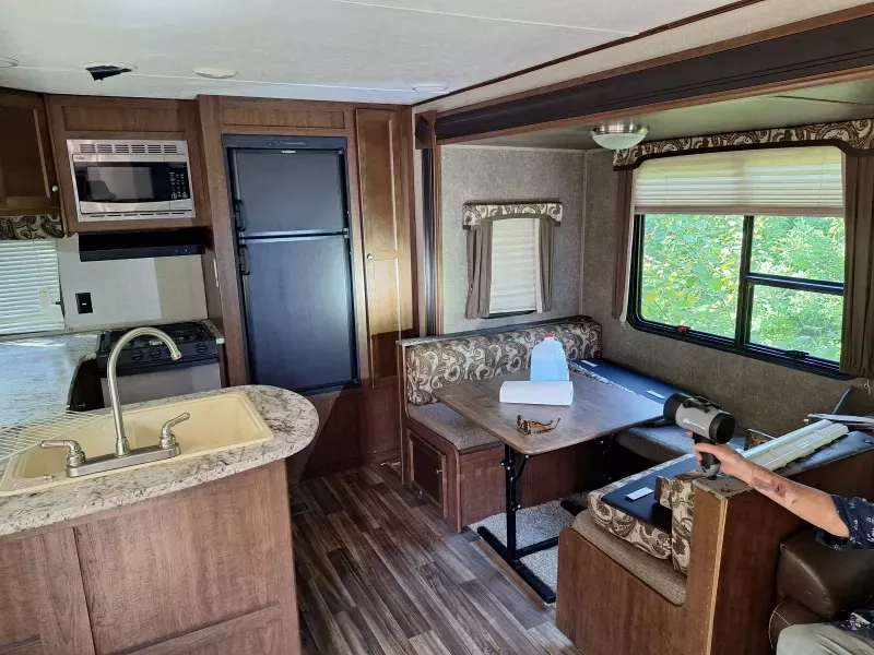 used Camper / RV Keystone RV Hideout for sale, in Seminole, FL Thumbnail 4