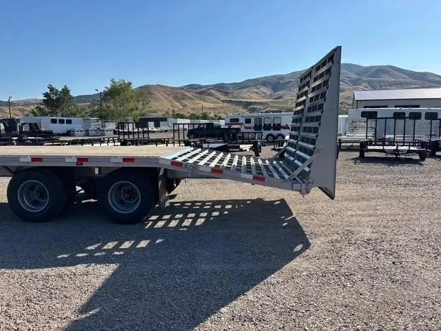 Trailer Image