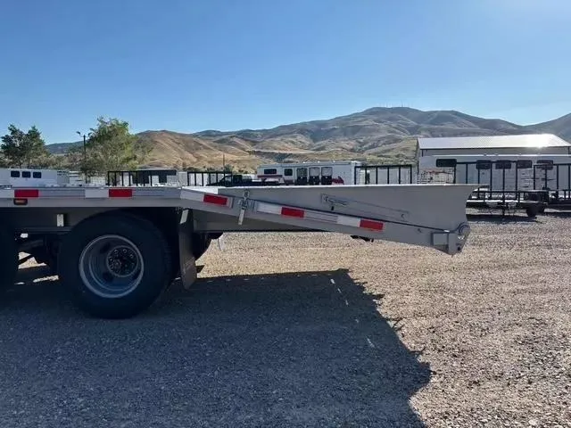 Trailer Image