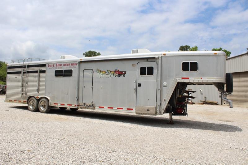 1998 Featherlite 8400 Horse Trailer 1998 Featherlite 8400 Horse Trailer