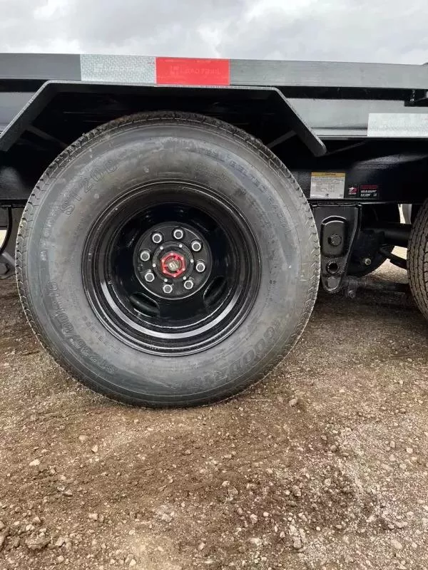 new Equipment / Flatbed Trailers Load Trail  for sale, in Box Elder, SD Thumbnail 9