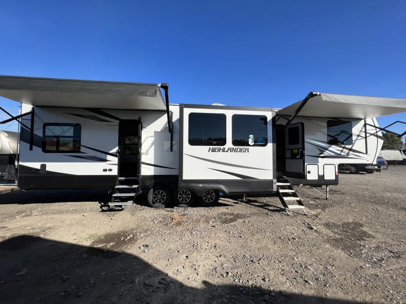 2020 Highland Ridge 383H Toy Hauler 2020 Highland Ridge 383H Toy Hauler