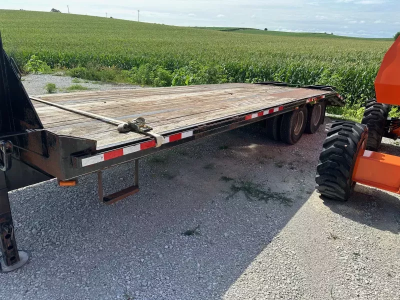 used Equipment / Flatbed Trailers Mac-Lander  for sale, in Atlantic, IA Thumbnail 4