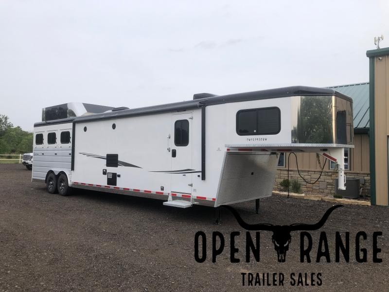 2019 Trails West Sierra LQ 3 Horse Trailer Horse Trailer 2019 Trails West Sierra LQ 3 Horse Trailer Horse Trailer