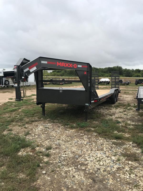2021 MAXXD h8x Equipment Trailer 2021 MAXXD h8x Equipment Trailer
