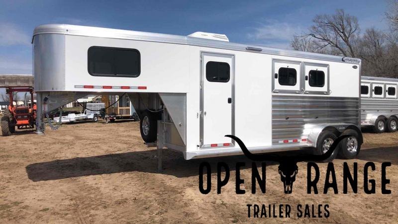 2020 Cimarron Trailers Two Horse Norstar Slant Horse Trailer 2020 Cimarron Trailers Two Horse Norstar Slant Horse Trailer