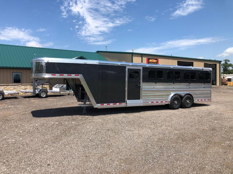 2021 Cimarron 10 Pen Showstar LX Livestock Trailer 2021 Cimarron 10 Pen Showstar LX Livestock Trailer