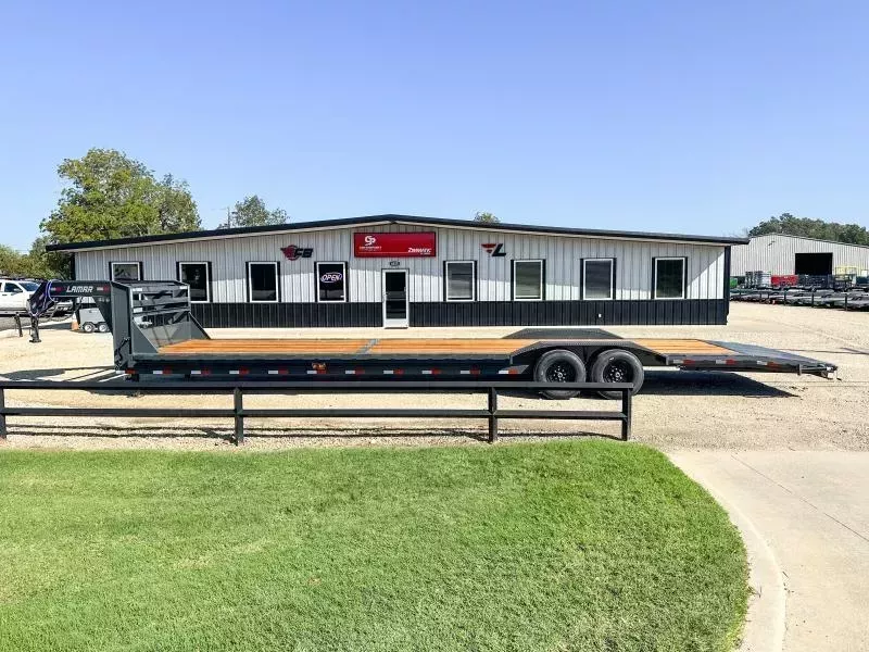 new Equipment / Flatbed Trailers Lamar Trailers  for sale, in Reno, TX Thumbnail 3