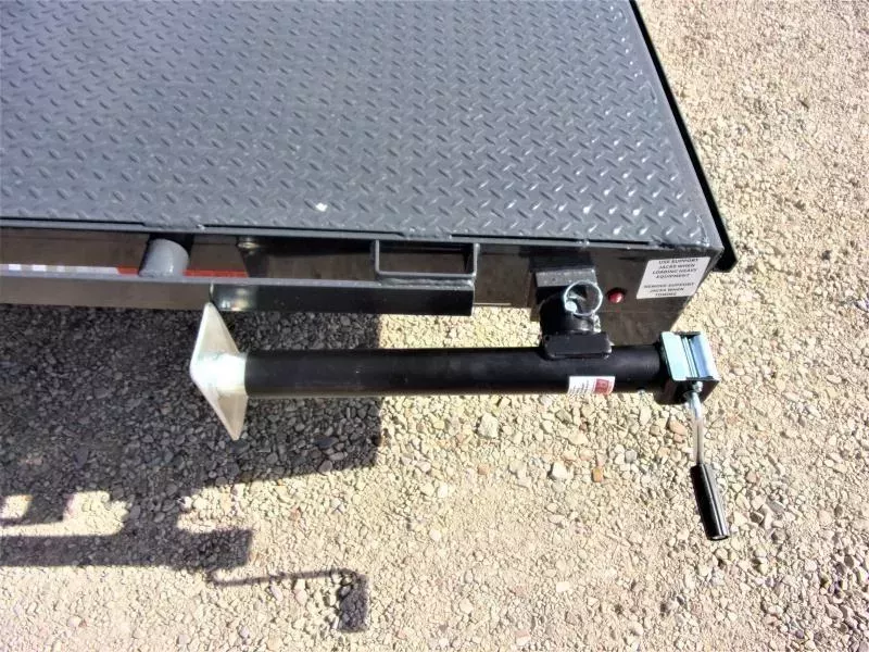 new Equipment / Flatbed Trailers Lamar Trailers  for sale, in Reno, TX Thumbnail 9