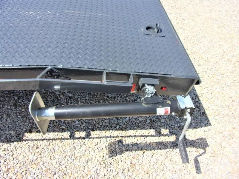 new Equipment / Flatbed Trailers Lamar Trailers  for sale, in Reno, TX Thumbnail 13