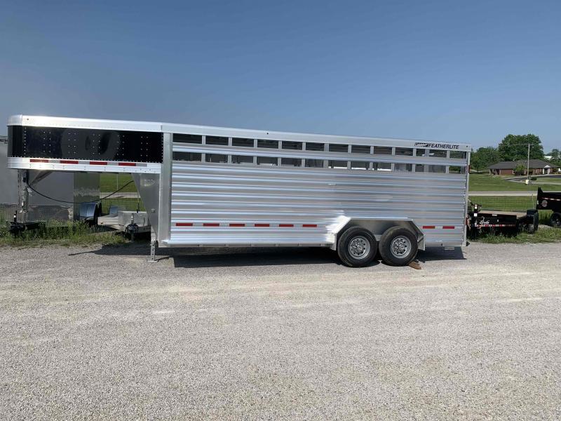 2023 Featherlite 8127 Stock / Stock Combo Trailer 2023 Featherlite 8127 Stock / Stock Combo Trailer A7qkFM