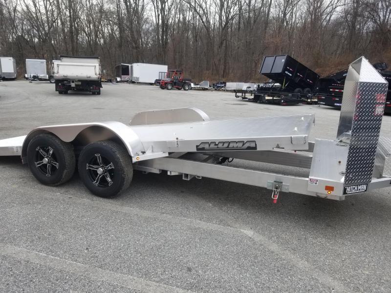  6'10" x 18' Aluma 8218 Tilt Anniversary Executive Series  7k