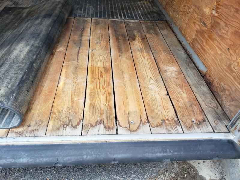 used Horse Trailers Charmac Trailers  for sale, in Kennewick, WA Thumbnail 13