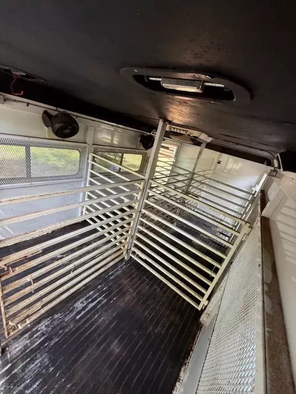 used Stock / Stock Combo Trailers Bruton Trailers  for sale, in Kingwood, TX Thumbnail 5