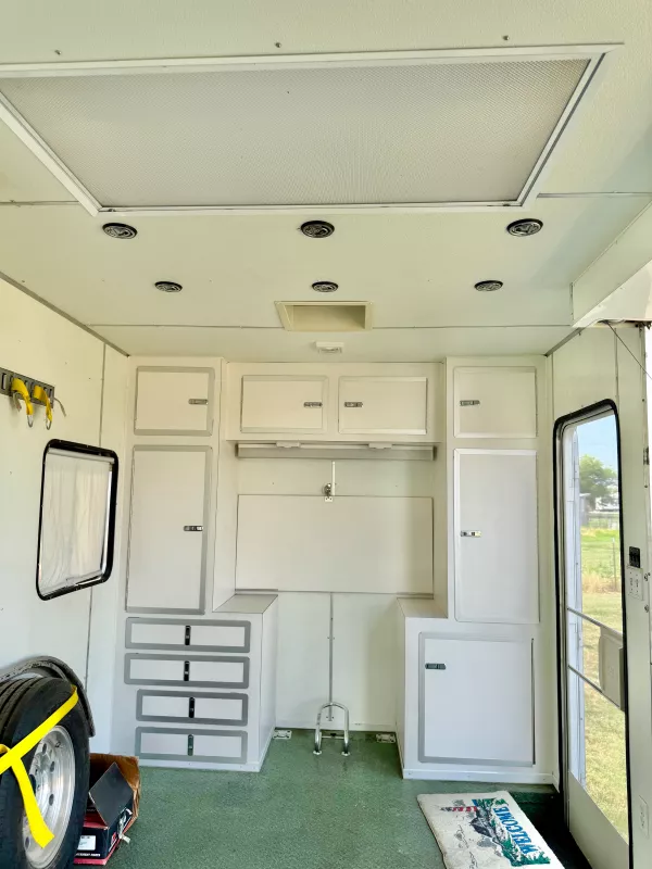 2004 Wells Cargo AW3239 General Trailers