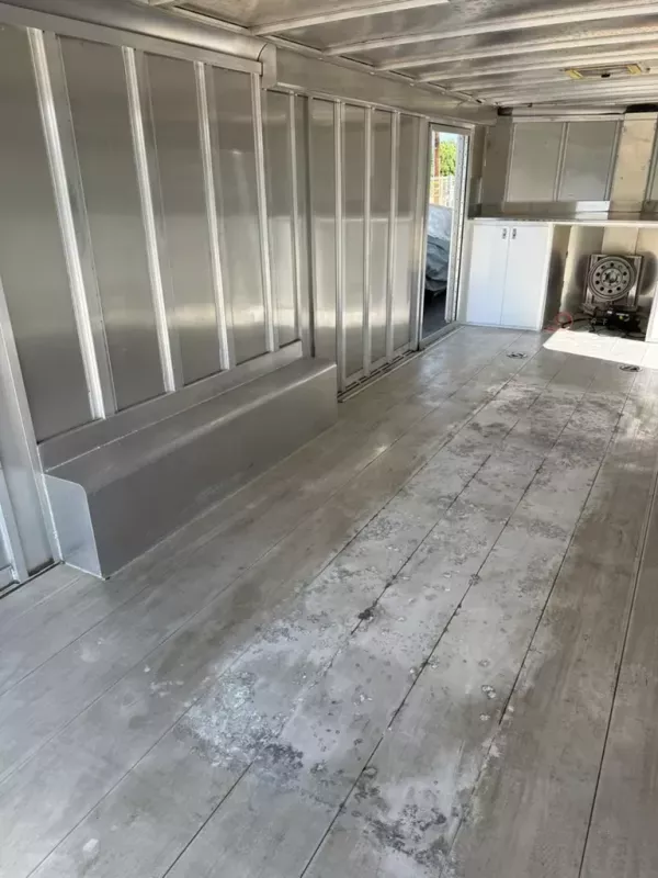used Car Haulers / Racing Trailers Featherlite  for sale, in Carpinteria, CA Thumbnail 6