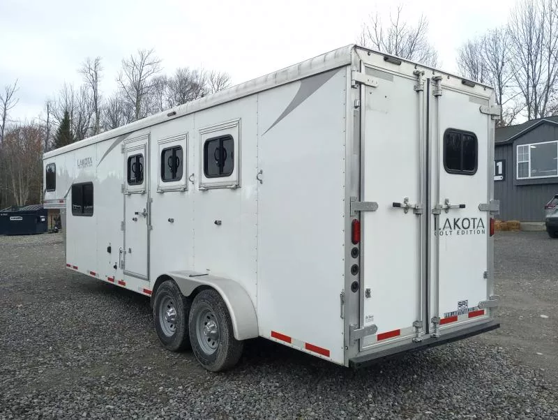 used Horse Trailers Lakota  for sale, in Manchester, ME Thumbnail 17