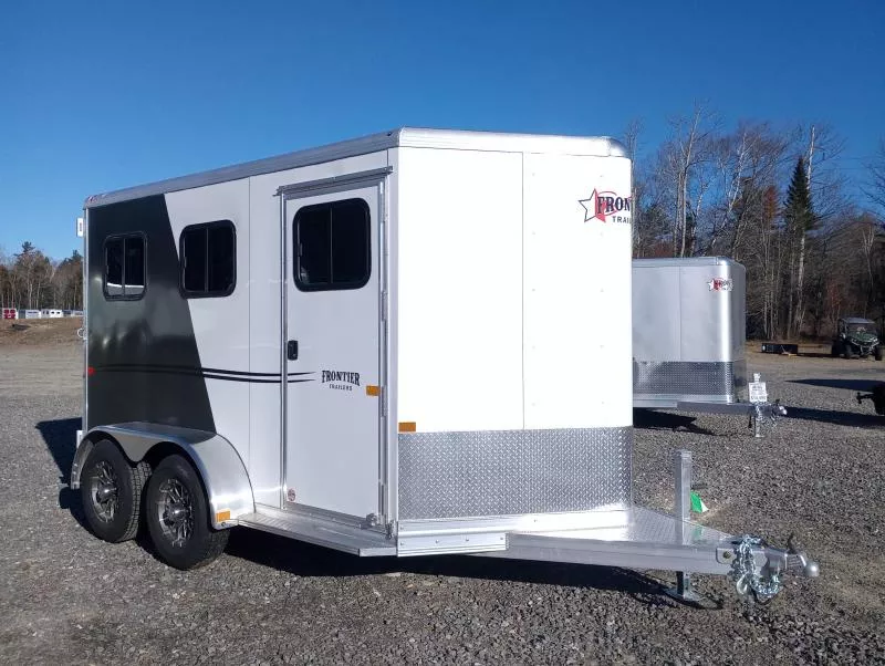 2026 Frontier Trailers Strider Series 7K Aluminum 2-Horse Slant Load w/Front Tack, Rumber Flooring, Aluminum Wheels
