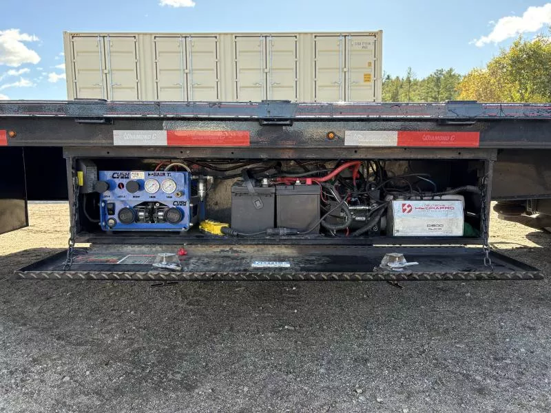 used Equipment / Flatbed Trailers Diamond C Trailers  for sale, in Turner, ME Thumbnail 18
