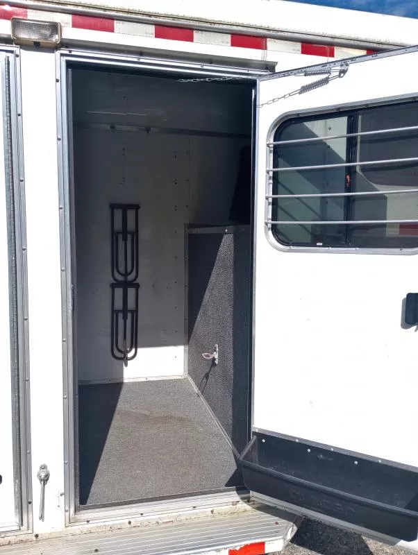 used Horse Trailers Homesteader Trailers  for sale, in Manchester, ME Thumbnail 10