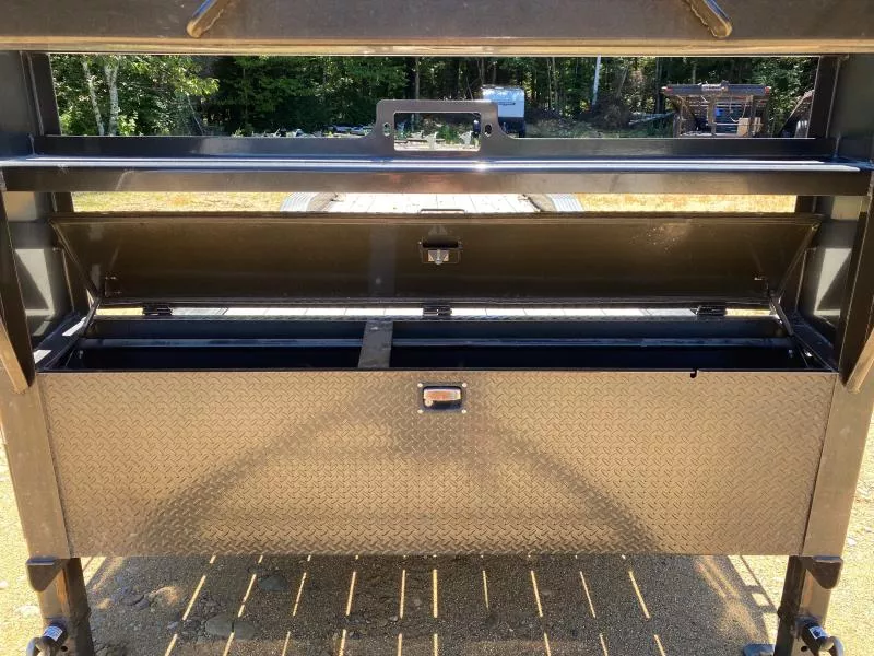 used Equipment / Flatbed Trailers MAXX-D  for sale, in Loudon, NH Thumbnail 15