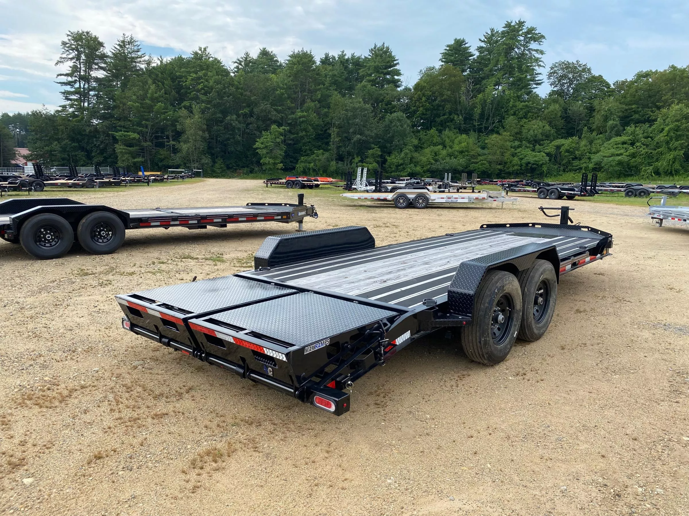 2024 Diamond C Trailers 7x20 Powder Coated 14.9K Lowpro Equipment Trailer w/Max Ramps btY7TUmnc32c