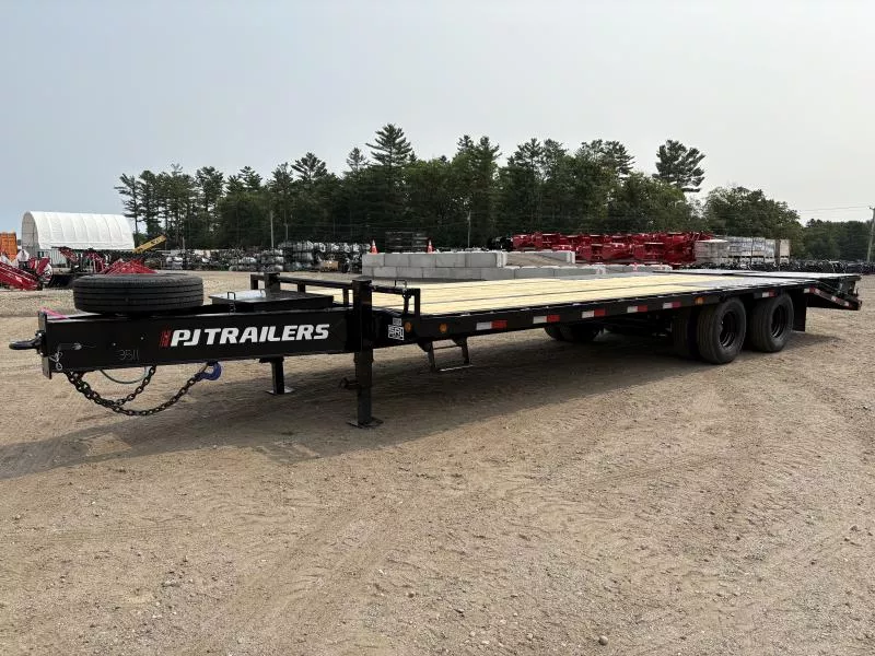 2026 PJ Trailers 8.5x26 25.9K Low-Pro Deckover Trailer w/Duals, 5’ Dovetail & Flip-Over Monster Ramps Equipment Trailer