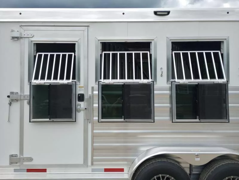 new Horse Trailers Merhow Trailers  for sale, in Manchester, ME Thumbnail 19