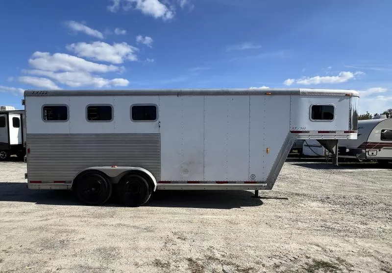 used Horse Trailers Exiss Trailers  for sale, in Manchester, ME Thumbnail 5