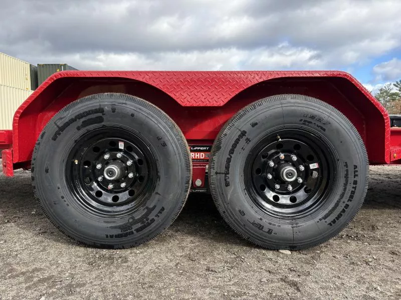 new Equipment / Flatbed Trailers Diamond C Trailers  for sale, in Turner, ME Thumbnail 21