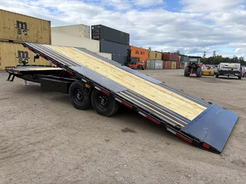 new Equipment / Flatbed Trailers Diamond C Trailers  for sale, in Turner, ME Thumbnail 2